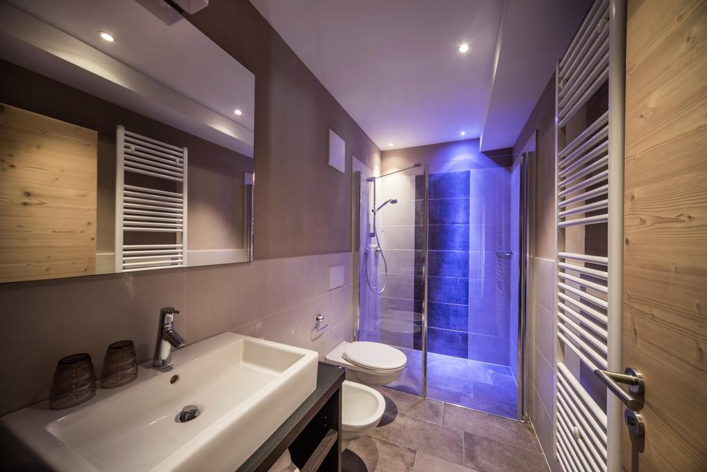 Monti Pallidi B&B Apartments Corvara In Badia Luaran gambar